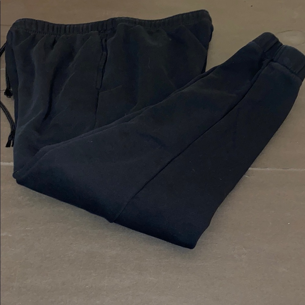Universal Thread Small Black Joggers with Relaxed Fit